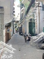 Nhà Quận 1, Xe Hơi Ngủ Trong Nhà, Sẵn Dòng Tiền 9 Triệu/Tháng, Chủ Bán Gấp 3 Tỷ 490 Tl. Liên Hệ: 0906435138