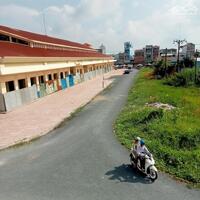NHÀ PHỐ NGAY CHỢ MỚI BÌNH MINH 1 TRỆT 3 LẦU.