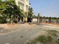Bán Lô Đất Sát Cc4S Linh Đông .Diện Tích100 M (5X20) . Gia 6.6 Tỉ Thương Lượng Trực Tiếp Chủ