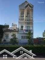 Con Lớn Rồi Bán Nhà Về Quê Dưỡng Già, Nhà Mặt Tiền 6 M Cầu Phú Long, 82,4 M2 Đất, 305 M2 Sàn