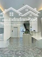 Nhà Xây Mới Thang Máy Cực Đẹp Phố Kim Mã, Ba Đình 40M2X5 Tầng, Ngay Sát Phố, Nhỉnh 9 Tỷ