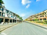 Nhà Mặt Phố Tại Vinhomes Green City, 110M2