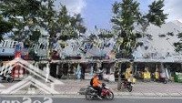 Bán Nhà Siêu Vip, Giá Cực Rẻ Mặt Tiền Phạm Văn Đồng. Diện Tích: 45M2, 3.3M X 12.8M. Giá Bán 8.8 Tỷ.
