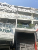 Cho Thuê 109 Hoa Lan, Phú Nhuận, Giá: 28 Triệu, Dtsd: 350M2, Có 4 Tầng Giá Tốt Uy Tín