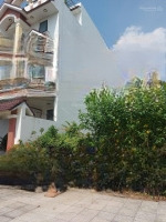Hiếm / Nền Biệt Thự Song Lập D/Án Đông Thủ Thiêm Quận 2 Có Sổ Riêng Cá Nhân 8X22 176M2 18,99 Tỷ