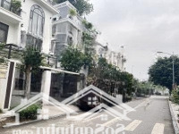 "Siêu Hiếm" Duy Nhất Căn Biệt Thự Ngõ 61 Lạc Trung Vị Trí Đẹpdiện Tích80M2X5T,Mặt Tiền7M Giá Bán 26.8 Tỷ