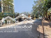 Bán Nhà Phố Trạm, Cổ Linh, Long Biên, 44M2, 4 Tầng, Giá Bán 8.2 Tỷ, Nhà Nội Thất Đẹp, Sân Rộng Đa Năng