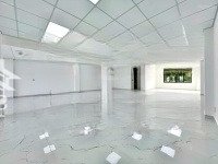 Tòa Nhà Cho Thuêmặt Tiềnhoàng Hoa Thám Ngay Ga T3. Dt: 8X20M. 1 Hầm 5 Lầu. Sàn Suốt. Giá 79 Triệu/Tháng.
