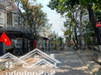 Chính Chủ! Cần Bán Gấp Nhà Đường Võ Như Hưng 6.X Tỷ, Cho Thuê 15 Triệu/Tháng, Ngay Cổng Đh Kinh Tế