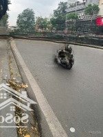 Cho Thuê Nhà Mặt Phố Chùa Bộc, 60M2 X 5 Tầng Kinh Doanh