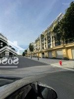 Bán Nhà Riêng Tại Thị Trấn Văn Giang, 39 Tỷ, 170 M2, Giá Siêu Hời!