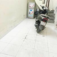 Cho thuê nhà ở nhóm sinh viên Ngõ Quỳnh, 4 tầng x 22m2, 2 ngủ, 2 vệ sinh, 6.5 Triệu