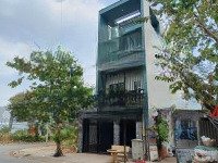 Cho Thuê Nhà 3 Lầu Làm Văn Phòng ( 5Mx20M, Có Hầm) Mặt Tiền Đường Phạm Thận Duật - Khu Dân Cư 1