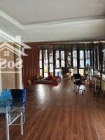 Bán Toà Nhà Mặt Phố Quận Hoàng Mai Kinh Doanh Sầm Uất Ngày Đêm Lô Góc 118M2 9 Tầng