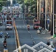 Bán Tòa Nhà Góc 2Mt Trường Sa, P2, Q Phú Nhuận Hđt: 250 Tr/Th Dt: 12X16M Kc: Hầm + 7T Giá: 95 Tỷ