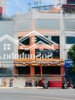 Cho Thuê Mbkd Phố Quan Nhân Siêu Đẹp, Diện Tích: 80M2 X 2,5T. Mặt Tiền Lô Góc: 18M. Mọi Mô Hình