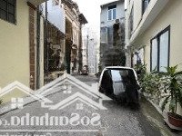 Hot! Nhà Nguyễn Văn Cừ Hơn 100 Triệu/M2 - Giao Thông Tiện Lợi - Nhiều Tiện Ích - 15M Ra Ô Tô
