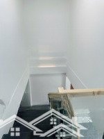 Chỉ 599 Triệu Nhận Ngay Nhà 1 Trệt 1 Lầu Sân Xe Hơi Sổ Riêng Thổ Cư 100%, Ngay Sau Cây Xăng Bình Hoà