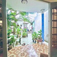 Nhà sổ riêng thổ cư 2.1 tỷ/105m2 , đường ô tô