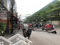 Chủ Cần Bán Gấp Căn Nhà Mặt Phố Cầu Giấy Để Chia Tài Sản