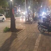Bán Nhà Mặt Phố Lạc Long Quân Tây Hồ 65m8T MT6m Vỉa Hè 44 Tỷ Lạc Long Quân.