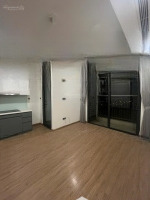 Cho Thuê Cc Golden Land, Nguyễn Trãi, 16 Triệu/Th, 150M2, 3 Phòng Ngủ 2 Vệ Sinh Đồ Cơ Bản