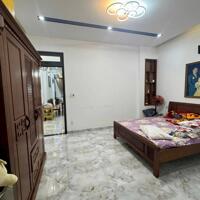 Cc cần bán nhà 2 tầng MT KD VIP đường Đặng Nhữ Lâm, Sơn Trà, giá chỉ nhỉnh 6 tỷ.