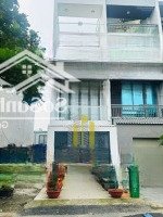 Nhà Sân Xe Hơi Khu Đô Thị An Phú Thiết Kế Hiện Đại Giá Bán 28 Triệu