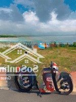 Cần Bán Đấtmặt Tiềnnguyễn Thị Huỳnh, Tt. Thới Lai, Cần Thơ. 120M2, Shr