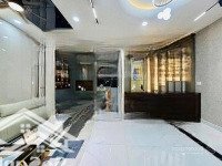 Bán Nhà Mới Gần Bên Vạn Hạnh Mall Giá Bán 3Tỷ890, Cho Thuê 22 Triệu Trên Đường Thành Thái - P.10 - Q.10