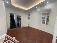 Cho Thuê Nhà Mặt Phố Lê Ngọc Hân, Q. Hbt -Diện Tích70M2 X 5 Tầng -Mặt Tiền5M - Giá Bán 40 Triệu. Nhà Mới Sơn Sửa