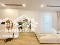 Cần Bán Rất Gấp Căn Hộ 3 Phòng Ngủgolden Park Tower 140M2 Ban Công Đb View Công Viên Cầu Giấy Rất Thoáng