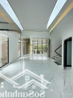 Bán Nhà Hoàng Quốc Việt- Ô Tô Tránh- Diện Tích 100M2, 8 Tầng Thang Máy, Mặt Tiền 5.7M- Giá Bán 34.8 Tỷ