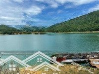 Bán Gần 4200 M2 Bám Hồ Hòa Bình Đoạn Rộng Nhất, Sẵn Nhà 2 Tầng Kiên Cố, Điện Nước Sẵn