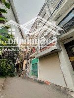 Bán Nhà Phân Lô Trung Tâm Quận Cầu Giấy