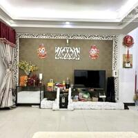 Bán Nhà Căn Góc 2 Mặt Hẻm Thoáng - Nguyễn Đình Chính, Phú Nhuận
