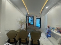 Bán Nhà Đẹp -Phố Nguyễn Cao-48 M2-6 Tầng Hiện Đại-Thang Máy Xịn-6 Phòng Ngủ-Full Nội Thất