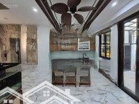 Bán Nhà Phố Võng Thị Tây Hồ Lô Góc Thang Máy 35M2 6 Tầngmặt Tiền5.6M Giá Bán 10.5 Tỷ