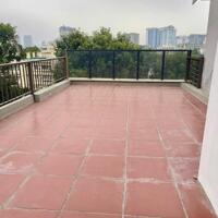 Mặt Phố Kim Mã 6 Tầng Thang Máy MT 5M 55 Tỷ 80M2 Có Hầm để xe Vỉa Hè Rộng