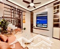 Xem Là Ưng Ngay Nhà Cực Đẹp, Gần Oto, 5 Tầng, 40M2 Mà Chỉ 7,95 Tỷ