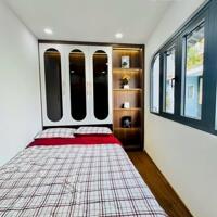 NHÀ ĐẸP 5 TẦNG - TẶNG FULL NỘI THẤT - ĐƯỜNG BẠCH ĐẰNG - GẦN HÀNG XANH - GIÁ 4.95 TỶ