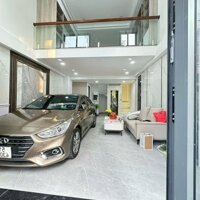 Bán nhà Đẹp Lạc Long Quân - 56m2 x 7T Thang máy Gara Oto - Vài bước ra phố - hướng TN