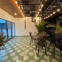 Bán nhà Đẹp Lạc Long Quân - 56m2 x 7T Thang máy Gara Oto - Vài bước ra phố - hướng TN