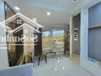 Giá Chỉ 18 Triệu/Th Tại Chcc Garden Gate, 3 Phòng Ngủ Liên Hệ Em: 0934977411