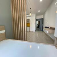 Phòng cửa sổ trời 30m2 Lê Quang Định Bình Thạnh giáp Phú Nhuận, Q1, Q3