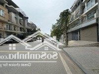 Bán Nhà Văn Phú, Mặt Phố Kinh Doanh, Đường Đôi 24M, Gần Metro Hà Đông , 105M2, Chỉ 20.Xx Tỷ