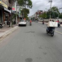 Bán nhà-DT90m2-4tầng-4PN-đường ôtô-biển 400m-Vĩnh hoà-Nha Trang-chỉ 5ty3