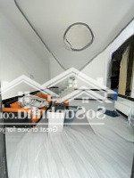 Nhà Mới Đầy Đủ Nội Thất - 3 Phòng Ngủ - Đầy Đủ Công Năng - Có Phòng Ngủ Dưới Trệt .