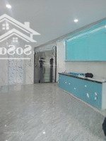 Bán Nhà Ngõ 523 Minh Khai 40M X 6. Thang Máy Ô Tô Ngủ Nhà Ngõ Thông Kinh Doanh