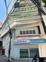 Khách Gửi Cho Thuê Căn Góc Đẹp Kinh Doanh, 2 Mặt Tiền Đường Lê Thánh Tôn Ngay Vincom